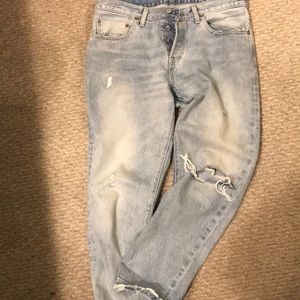 Women’s Levi 501 boyfriend fit jeans